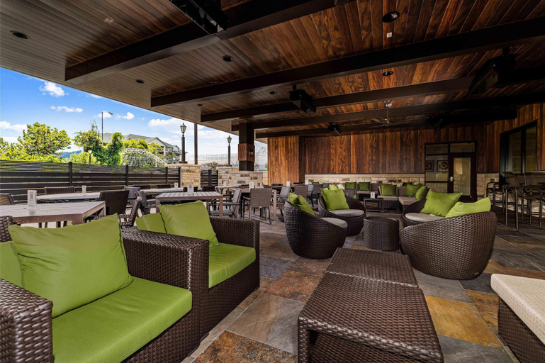 Terrace/patio, Drury Plaza Hotel Pigeon Forge, Sevier