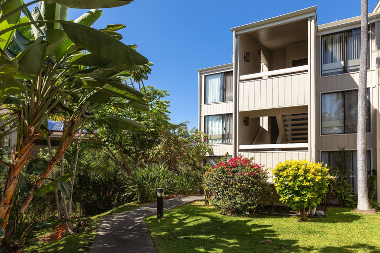 Exterior, Kailua Bay Resort 4-305 2 Bedroom Condo, Hawaii