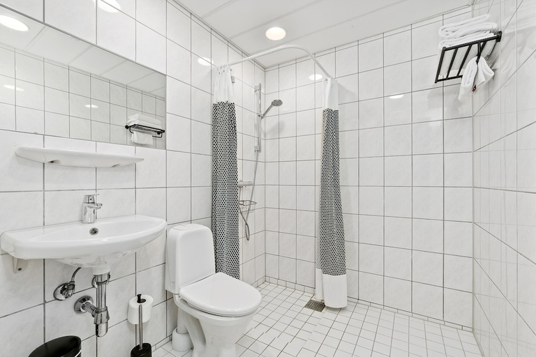 Bathroom 3, Ibsens Hotel, Copenhagen