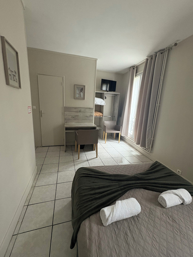Bedroom 4, Hôtel du MontLouis, Paris