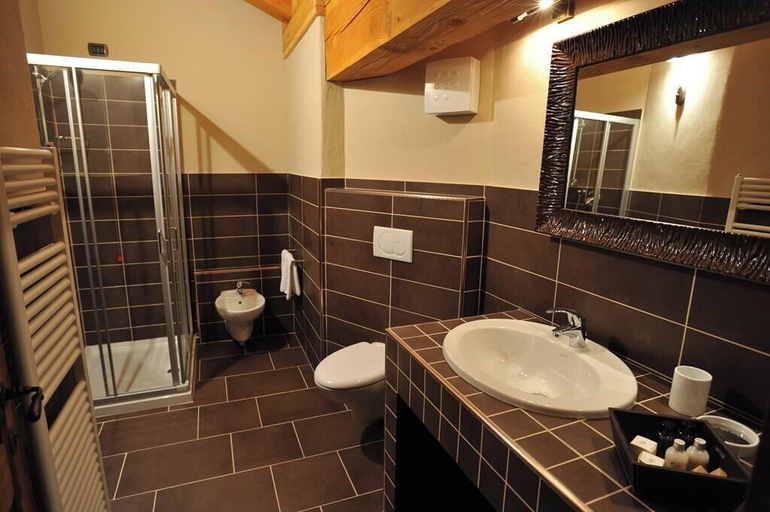 Bathroom 4, La Madonnina del Gran Paradiso, Aosta