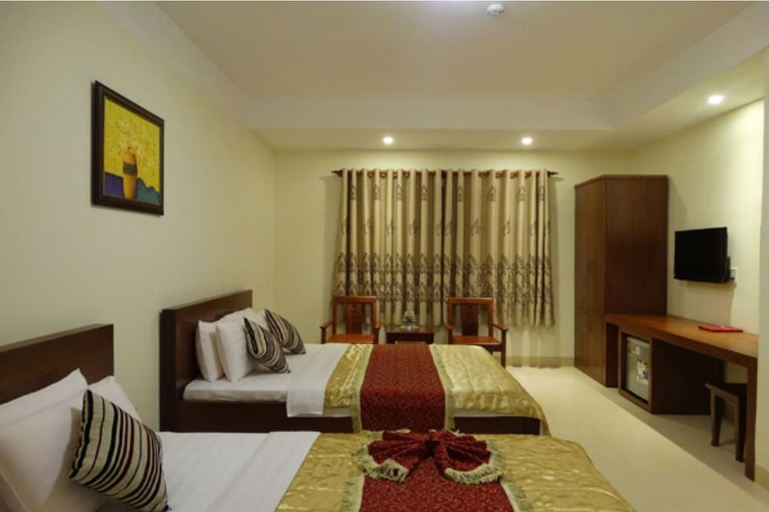 Bedroom 2, Hoa Vinh Hotel, District 9