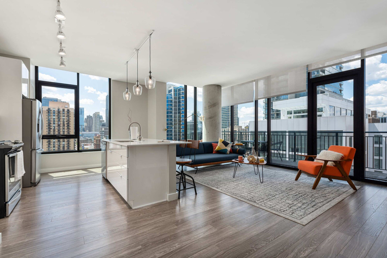 Room 5, Gold Coast Group Stay 2 Modern 2BR Apartments, Cook