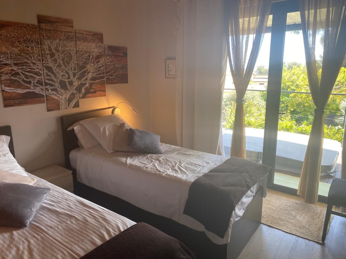 Bedroom 5, B&B L'Escale Cote Bleue, Bouches-du-Rhône
