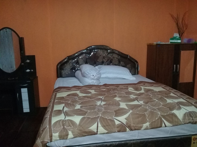 Bedroom 3, Nusa Nalan Beach Resort, Central Maluku