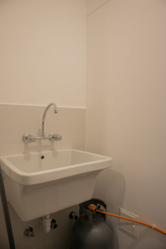Room 2, w Delightful 2BR w Balcony in Miraflores, Lima