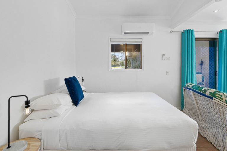 Room 3, The Little Blue Shack - Marcoola Granny Flat, Maroochy - Coastal North