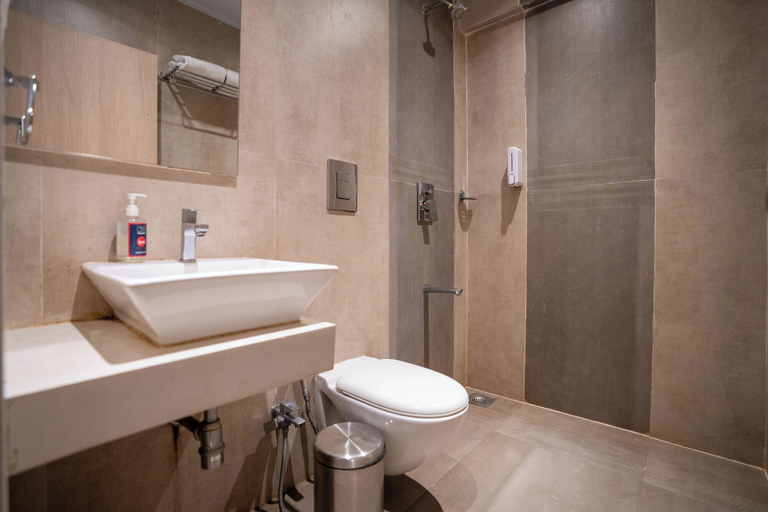 Bathroom 4, Zip By Spree Hotels Samudra, Belgaum
