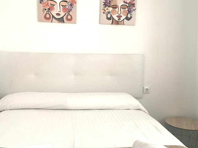 Room 2, Th16 Arc de Sant Llorens, Tarragona