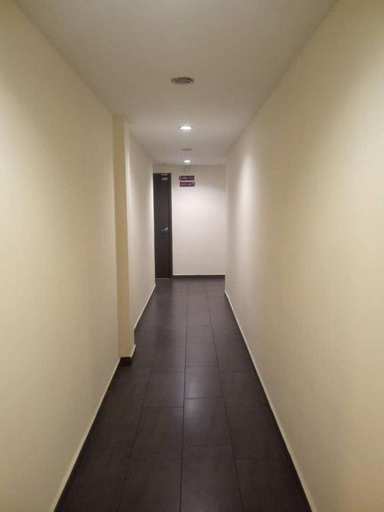Others 5, Vitro Hotel, Johor Bahru