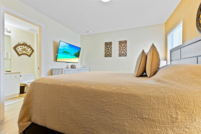 Room 3, Windsor Hills Resort 5 Bedroom Pool Home Pet Friendly 5 Home, Osceola