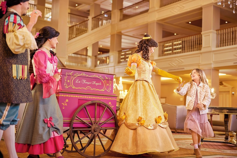 Public Area 4, Disneyland Hotel, Seine-et-Marne