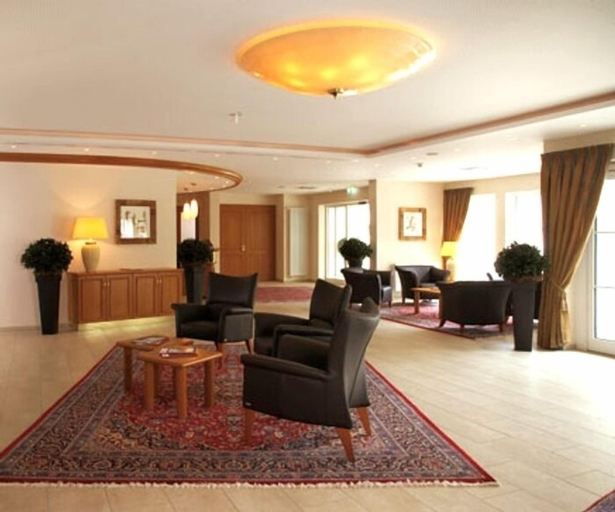 Public Area, Waldhotel Nachtigall, Paderborn