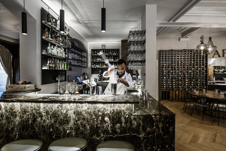 Food & Drinks 5, Apotek Hotel by Keahotels, Reykjavík