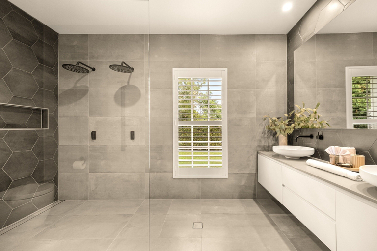 Bathroom 2, Elegant Bonogin Retreat on Expansive Acreage, Gold Coast