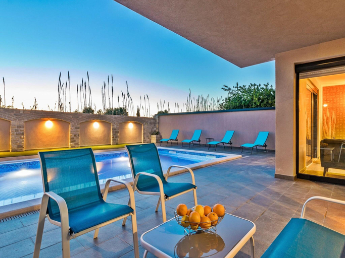 5, Relaxing Villa in Pula With Private Pool, Vodnjan