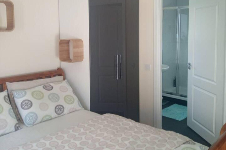 Others 3, 2 Bed Cottage Sleeps 4 -private Garden -pets Okay, Perthshire and Kinross
