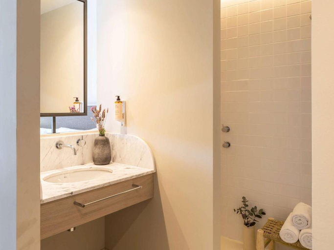 Bathroom 3, Mercure Benidorm, Alicante