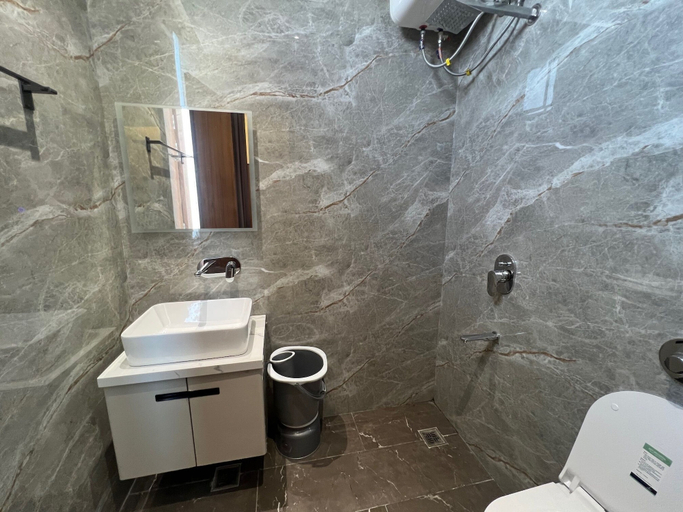 Bathroom 3, Royal Vista Hotel By Divud Ecom, Amritsar