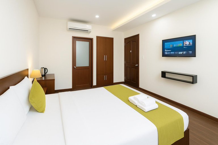 Bedroom 2, S79 Crowne Hotel Bui Vien, District 1