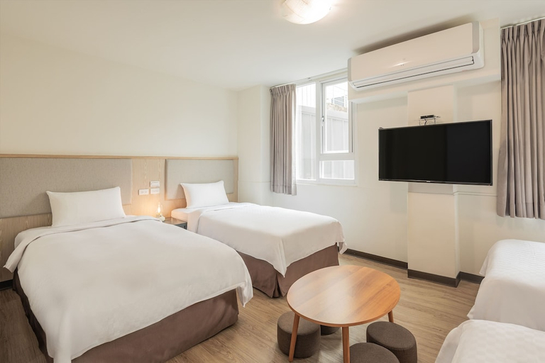 Bedroom 1, Meant to Be, Chiayi City