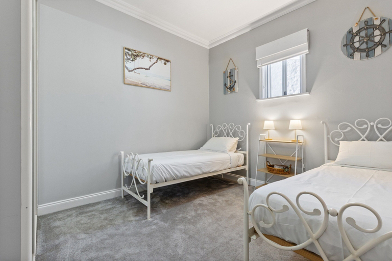 Room 5, Bluestone Symmetrical Cottage With Outdoor Area, Adelaide