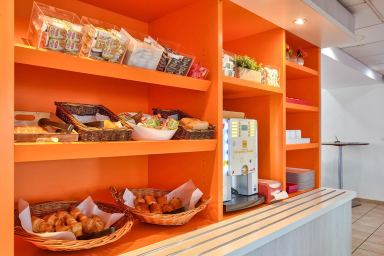 Food & Drinks 5, Kyriad ECO - Suresnes - La Défense, Hauts-de-Seine