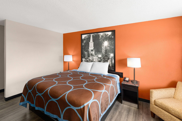 Bedroom 3, Super 8 by Wyndham Bulls Gap Greeneville Area, Greene