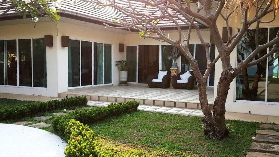 Exterior & Views, The Memory - 4 Bedrooms Beachfront Pool Villa, Tha Yang