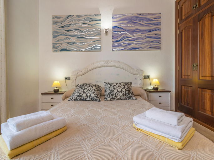 Bedroom 2, Can Berguins - Villa With Private Pool In Buger, Baleares