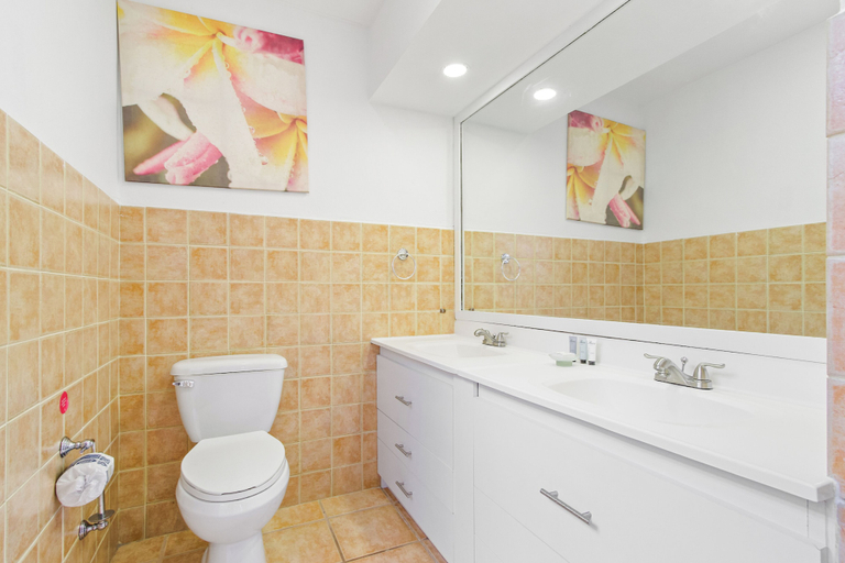 Bathroom 4, Mexican Style Villa With Private Pool, Free Utilities