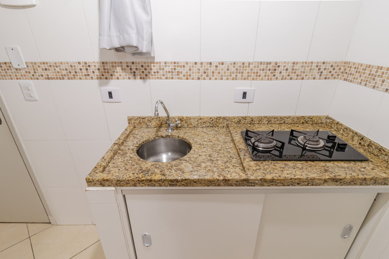 Room 5, 05 Studio Prox Expo Berrini e Congonhas, São Paulo