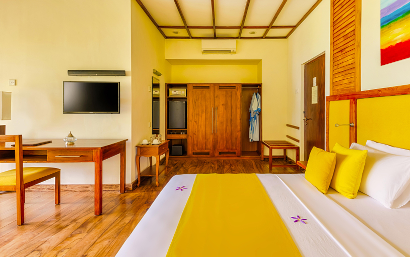 Bedroom 3, Mermaid Hotel & Club, Kalutara