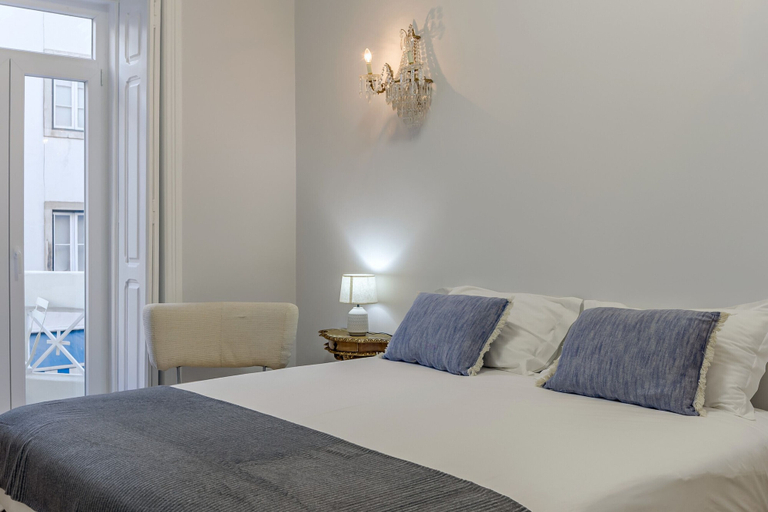 Room 1, Marques DE Pombal Vintage by Homing, Lisbon