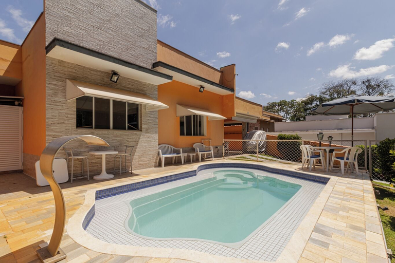 Room 2, Casa Tem Tica com Piscina e Churrasqueira, Porangaba