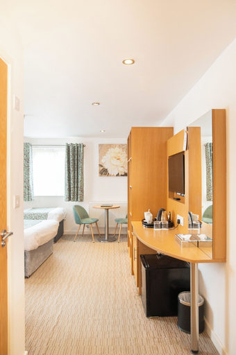 Bedroom 2, DeanGate Motel, Gloucestershire