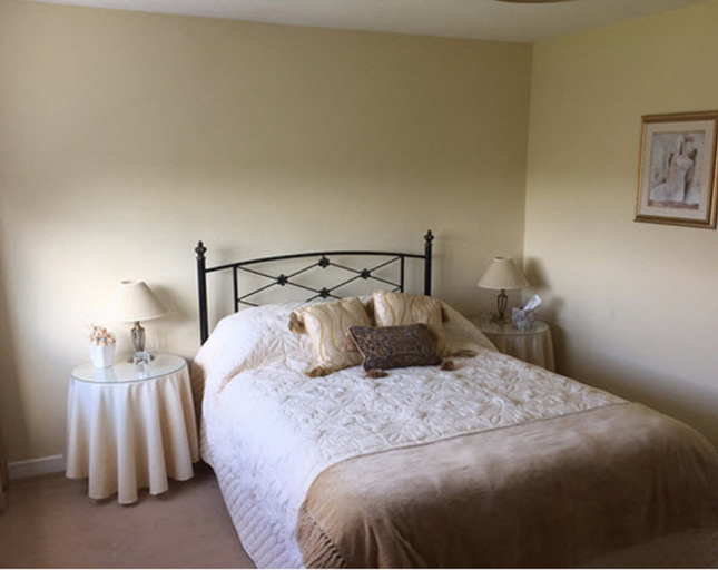 Bedroom 3, Nephin