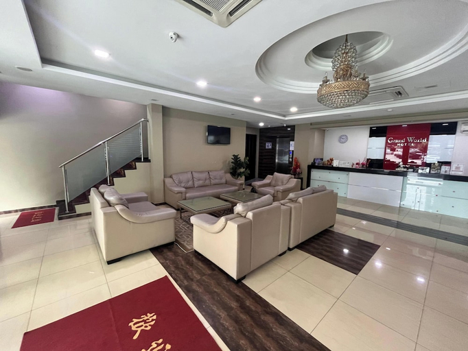Public Area 2, Capital O 91074 Grand World Hotel, Johor Bahru
