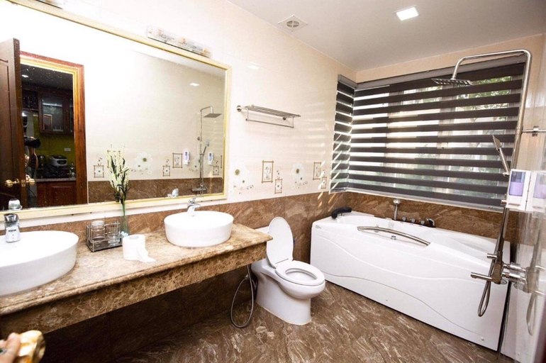 Bathroom 2, Xanh Villas Resort & Spa Luxury, Lương Sơn