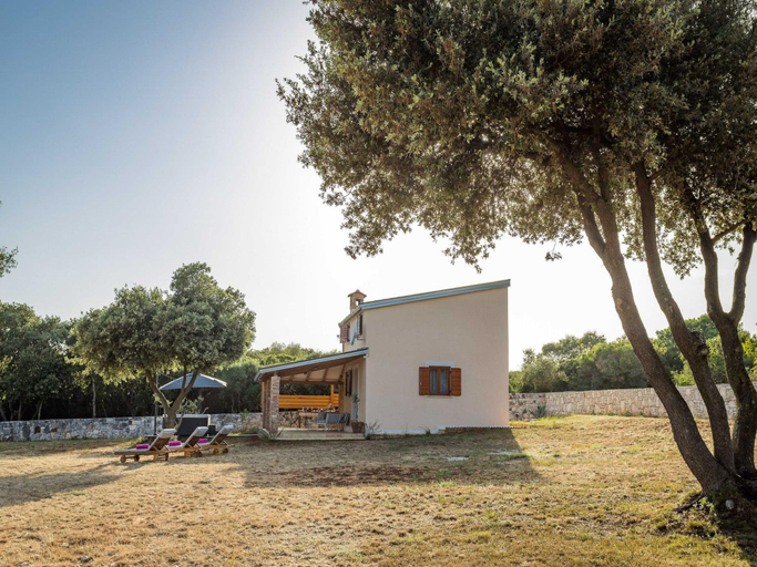 Exterior & Views 1, Holiday home in Pjescana Uvala near beach, Medulin