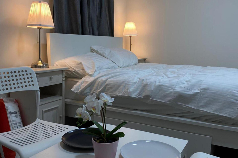 Bedroom 2, Impeccable Studio Apartment in West London, London