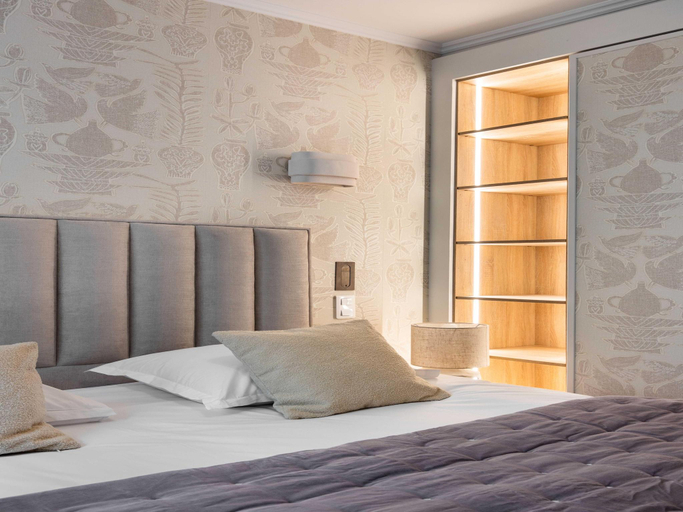 Bedroom 2, Elegant apartment - 1BR4P - Rue Saint-Honore, Paris