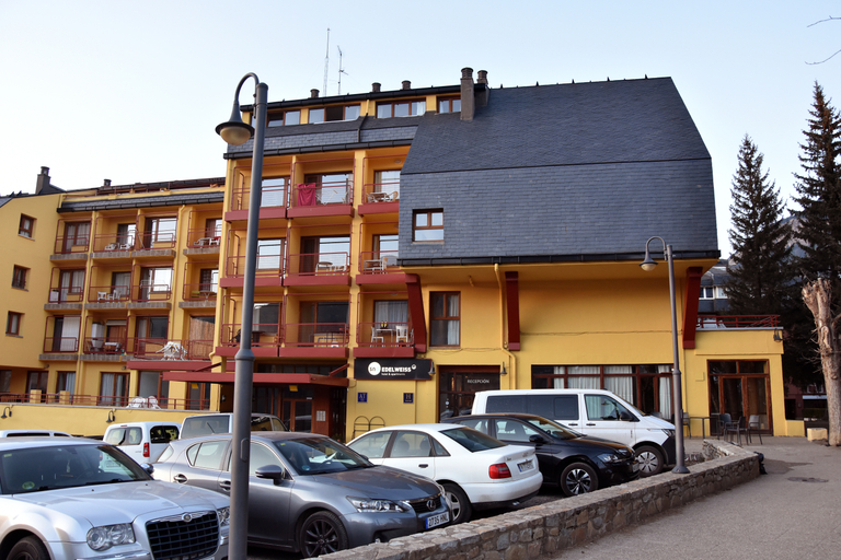Exterior & Views 2, Snö Edelweiss, Huesca