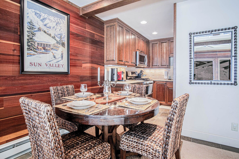 Interior 2, Ski-in/ski-out to Baldy + Outdoor Pool, Blaine