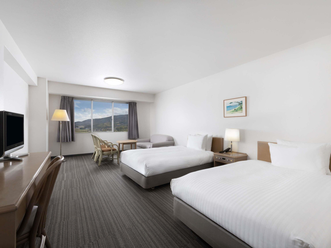 Bedroom 4, Mercure Fukuoka Munakata Resort & Spa, Munakata