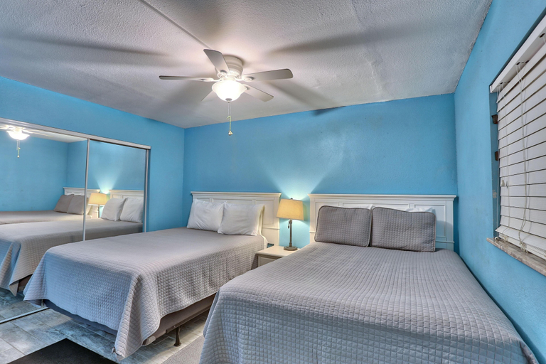 Bedroom 2, Holiday Villas III #209, Pinellas