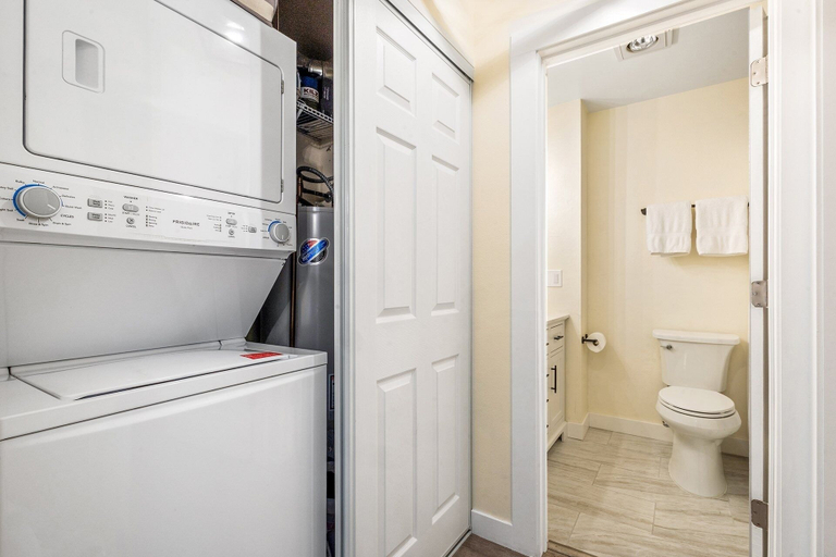 Bathroom 2, Fall Line 107 2 Bedroom Condo, San Miguel
