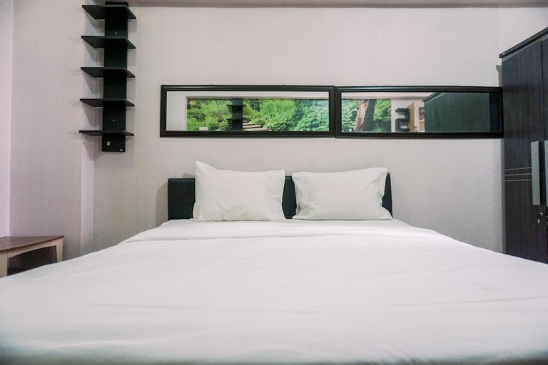 Bedroom 3, Warm And Cozy Stay Studio Green Bay Pluit Apartment, Jakarta Utara