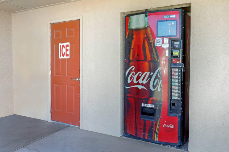Food & Drinks 4, Econo Lodge Inn & Suites Socorro, Socorro