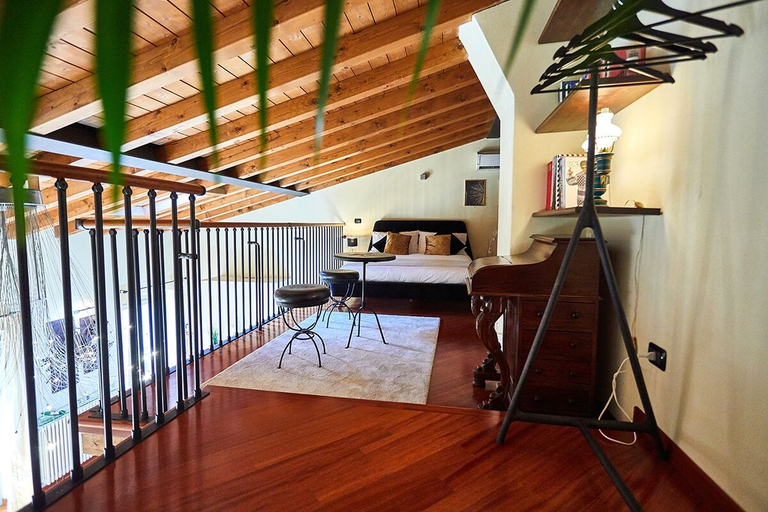 Room 5, Atlas Apartments, Bergamo
